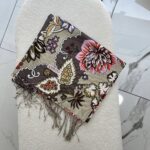 İPEKEVİ DESENLİ İPEK ŞAL